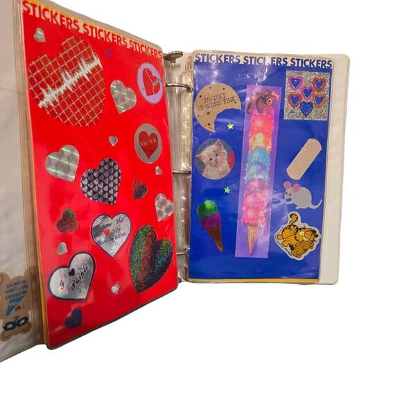 Vintage Sticker Book 80s Puffy Scratch And Sniff Garfield Michael Jackson Kool-a - Picture 8 of 16